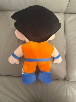 Peluche Goku Dragon Ball Z Maxi