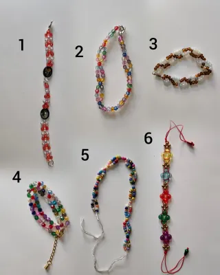 Pulseras artesanales hechas a mano
