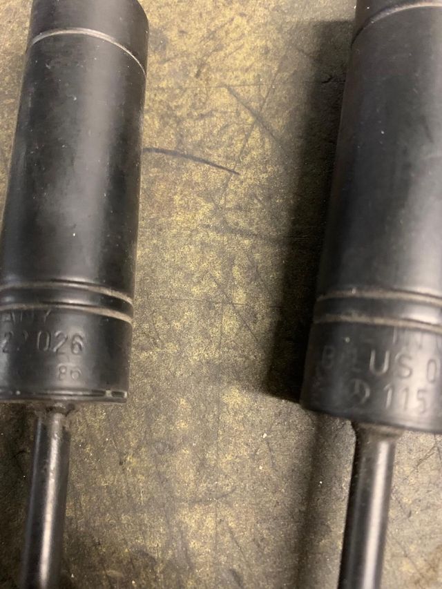 Amortiguadores Motor Mercedes W115