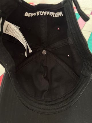 Gorra DSQUARED2 Negra Bordada