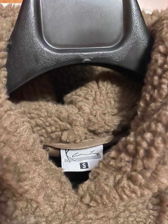 Sudadera Kani peluche marrón