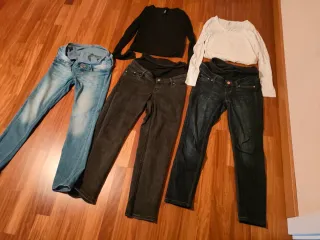 Set abbigliamento premaman taglia XS. 