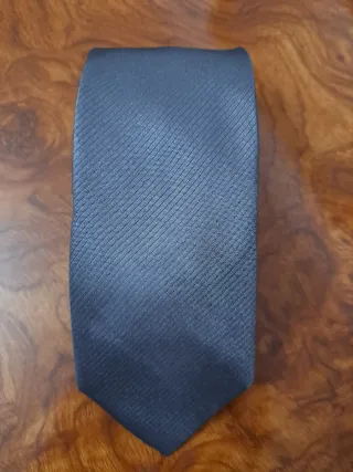 Corbata HUGO BOSS gris