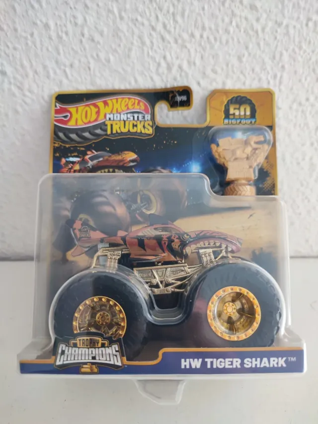 Hot Wheels Monster Trucks Tiger Shark