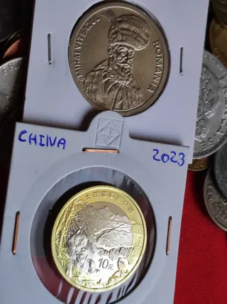 Monedas mundiales Lote + 5 Encartonadas
