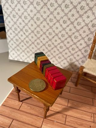 Blocco libri legno dollshouse