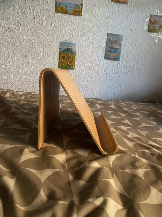 Soporte de Ikea para tablet o libro