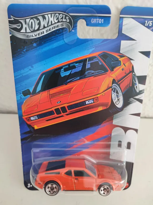 Hot Wheels BMW M1 Silver Series GRT01 1/5