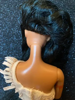 Pocahontas Sun Colors 1995 Barbie