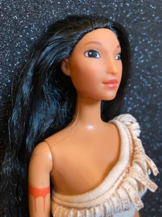 Pocahontas Sun Colors 1995 Barbie