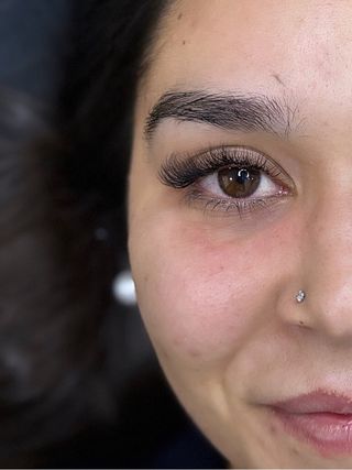 Extensiones de pestañas pelo a pelo