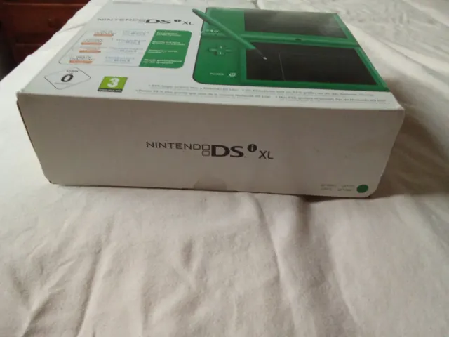 Nintendo DS XL Verde