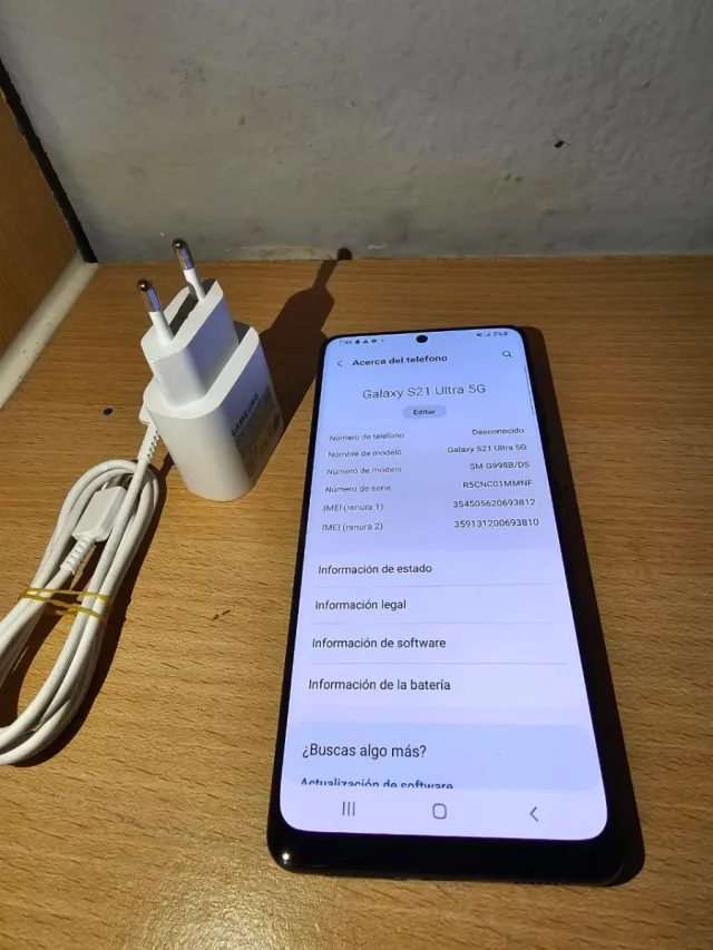 2 Samsung Galaxy S21 Ultra (Preto e Prata)
