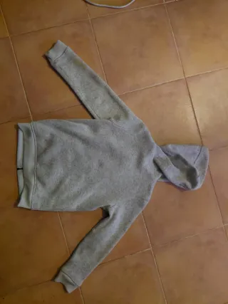 Chaqueta gris para niño