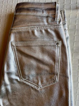 Pantalones plateados Zara