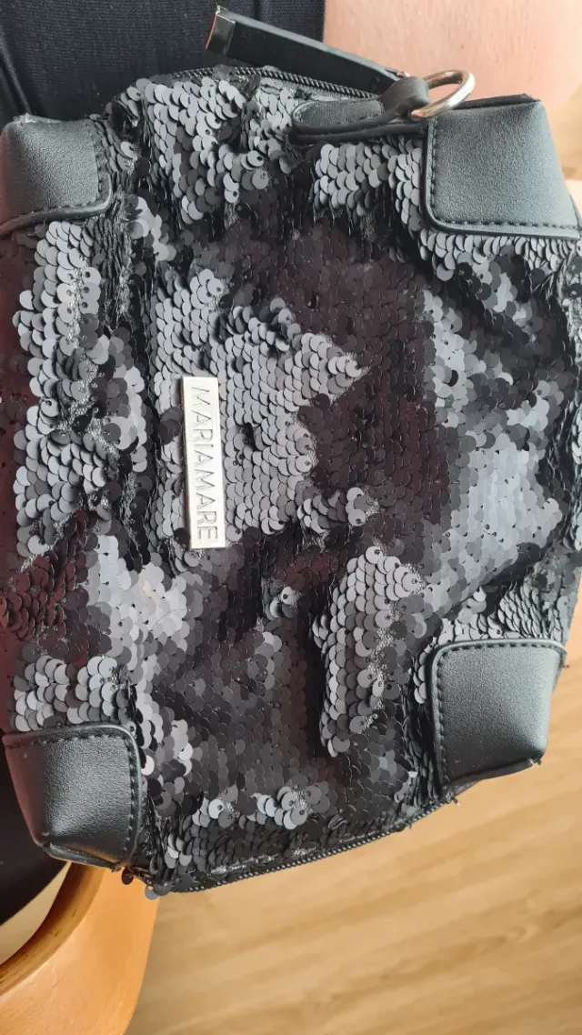 Bolso bandolera MARIAMARE lentejuelas negro/plata