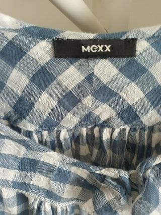 Blusa volantes cuadros azul y blanco