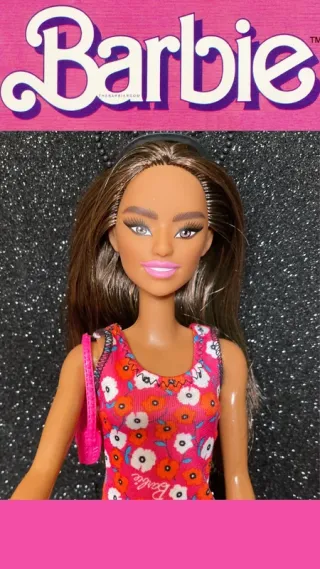 Barbie Fashionistas bambola