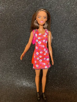 Barbie Fashionistas bambola