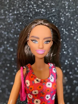 Barbie Fashionistas bambola