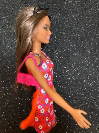 Barbie Fashionistas bambola