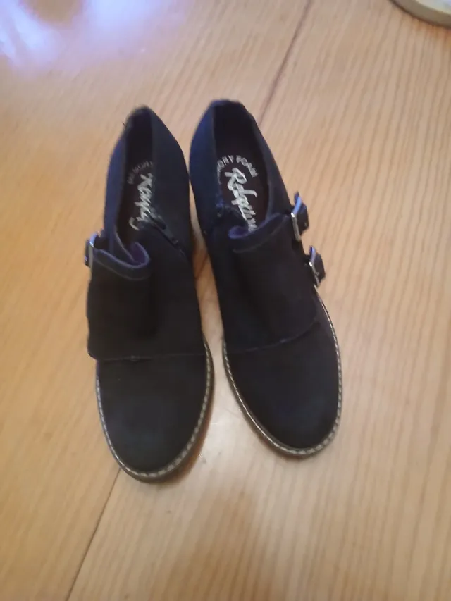 Tacones Roper Negros Mujer.