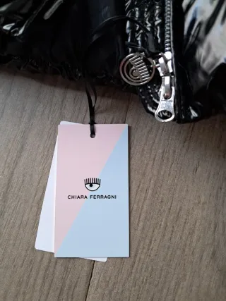 Plumas charol Chiara Ferragni Talla 10 amplio 