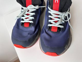 On Running Cloud 45 Azul/Rojo