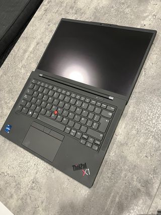 Portátil Lenovo ThinkPad X1 Carbon Gen 12 i7 ultra