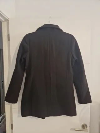 Abrigo de paño negro mujer Bershka
