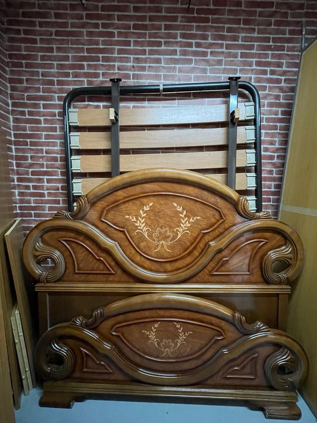 Cama 135x180 con cabecero y somier