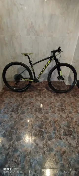 Bicicleta Scott Montaña