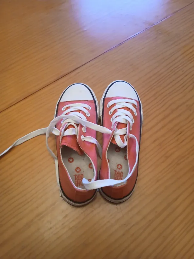 Zapatillas deportivas chica naranja