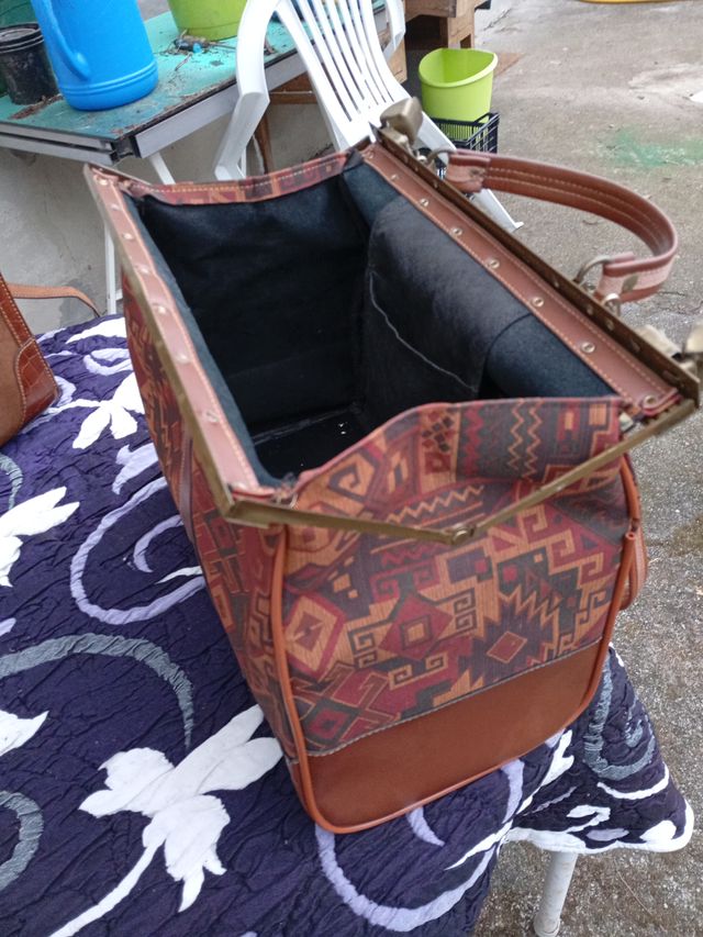 Maletín vintage estampado, antirrobos