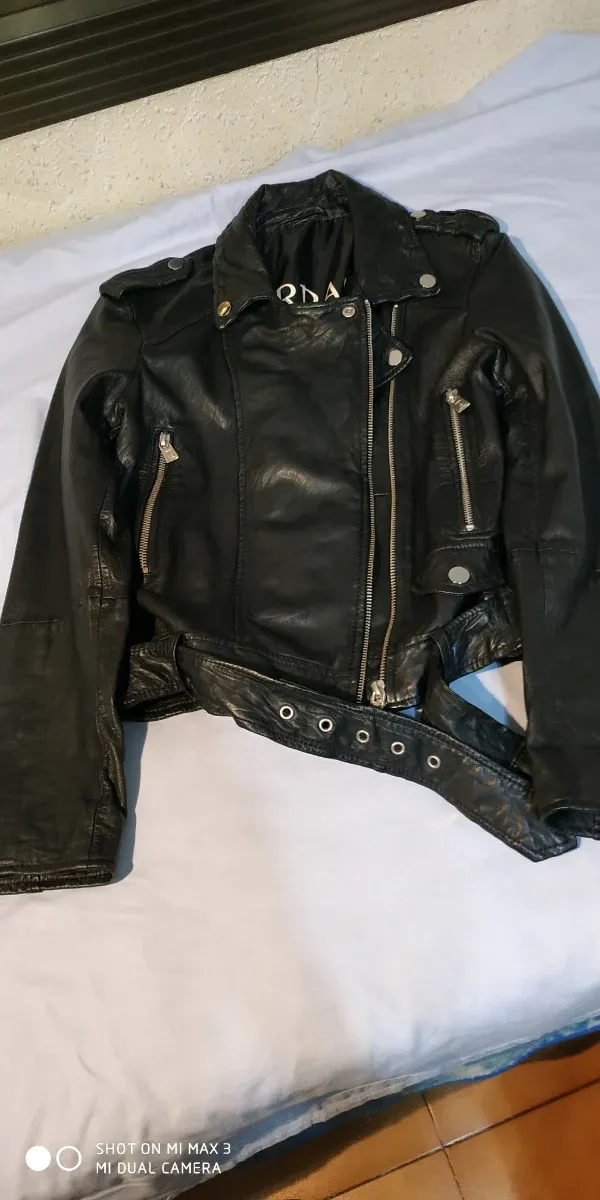 Chaqueta rockera mujer de piel lavada nueva