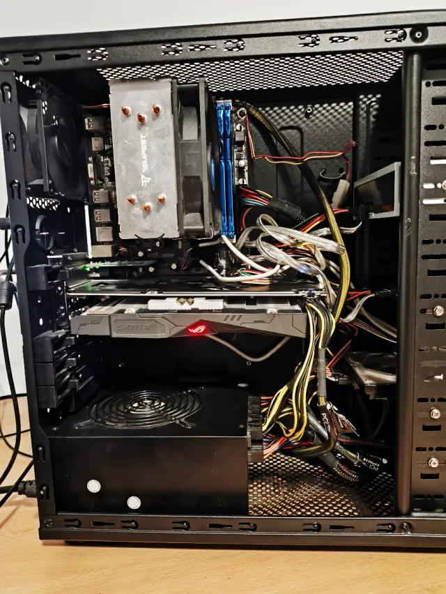 Ordenador Gaming Aerocool Económico