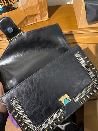 Borsa Pinko Nera con Dettagli Oro