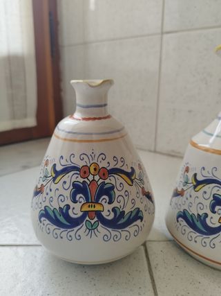 2 Caraffe Deruta dipinte a mano