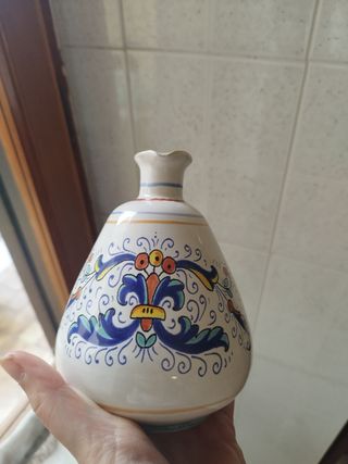 2 Caraffe Deruta dipinte a mano