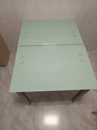 Mesa de cocina extensible cristal
