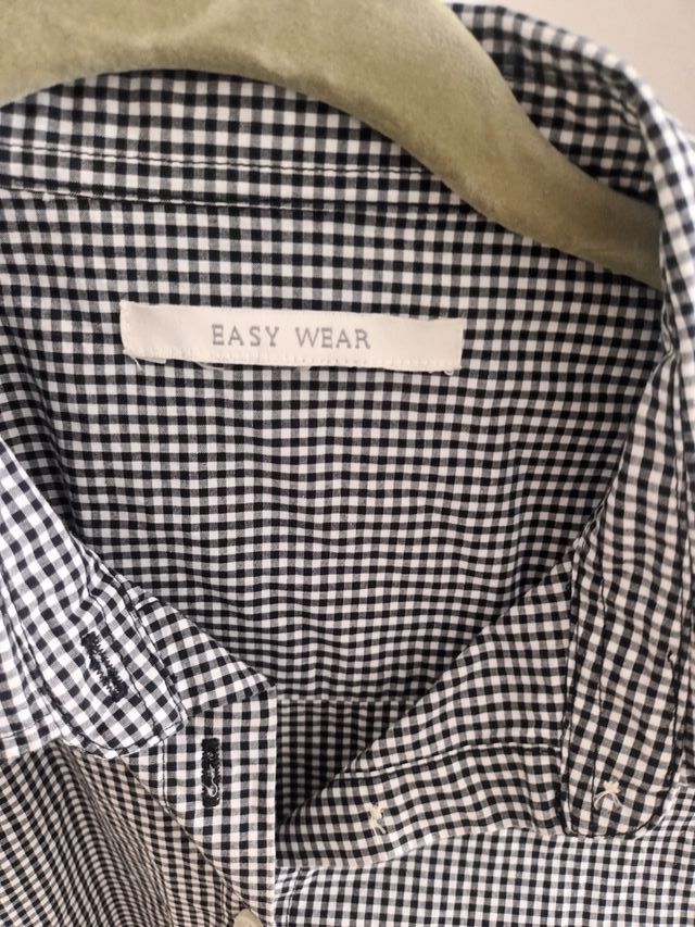 Blusa sin mangas cuadros blanco y negro