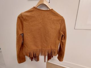 Chaqueta marrón arananjado con flecos