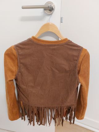 Chaqueta marrón arananjado con flecos