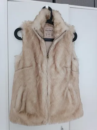 Chaleco de pelo Pull & Bear Talla S