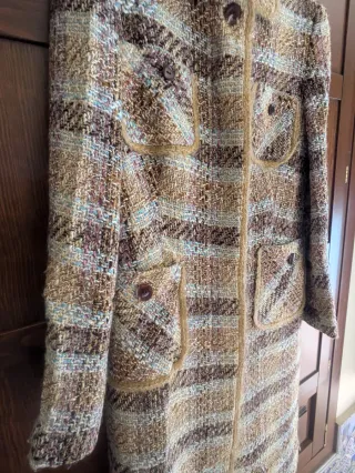 Abrigo largo cuadros Mango Talla M