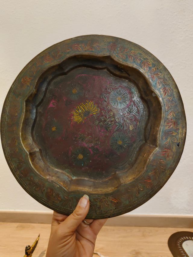 Vassoio decorativo floreale antico