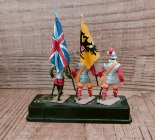 3 Soldatini Metallo Spagnoli 1/72