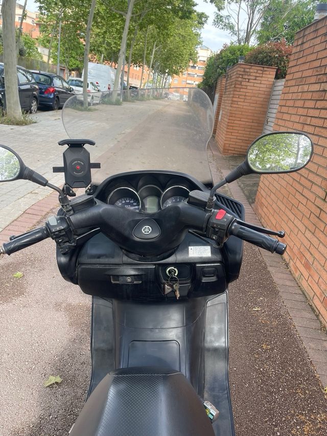 Yamaha Majesty 400 Negra 2008