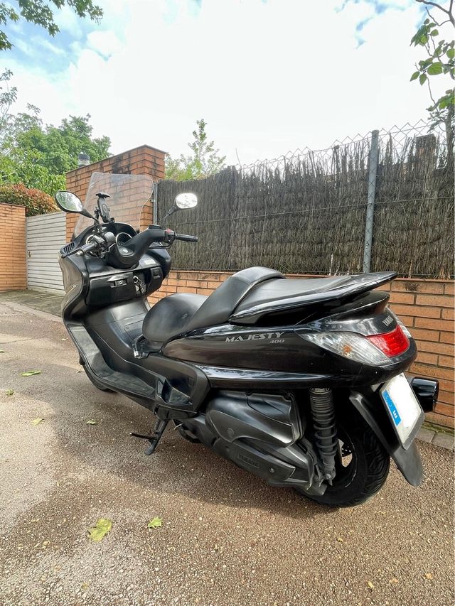 Yamaha Majesty 400 Negra 2008