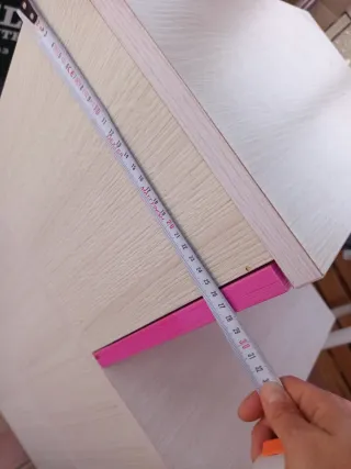 Cajonera Escalera Madera Beige y Rosa